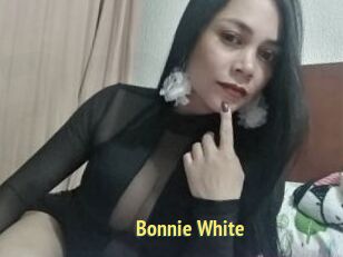 Bonnie_White