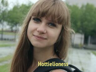 Hottielioness