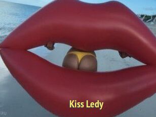 Kiss_Ledy