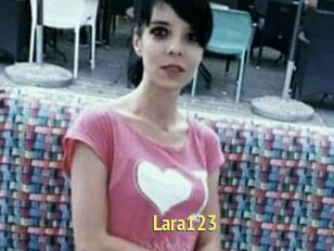 Lara123