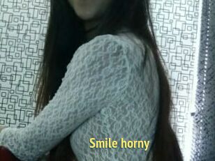 Smile_horny